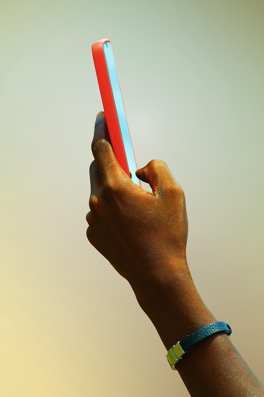 smartphone, cellphone, mobile phone, smartphone, cellphone, cellphone, cellphone, cellphone, cellphone, mobile phone, mobile phone, mobile phone